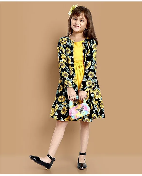 Full Sleeves Sunflower Printed Shrug With Solid Dress